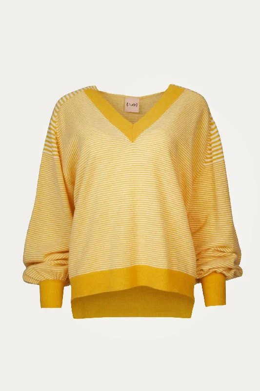 V-Neck Sweater In Yellow/off White Thin Thick Dense