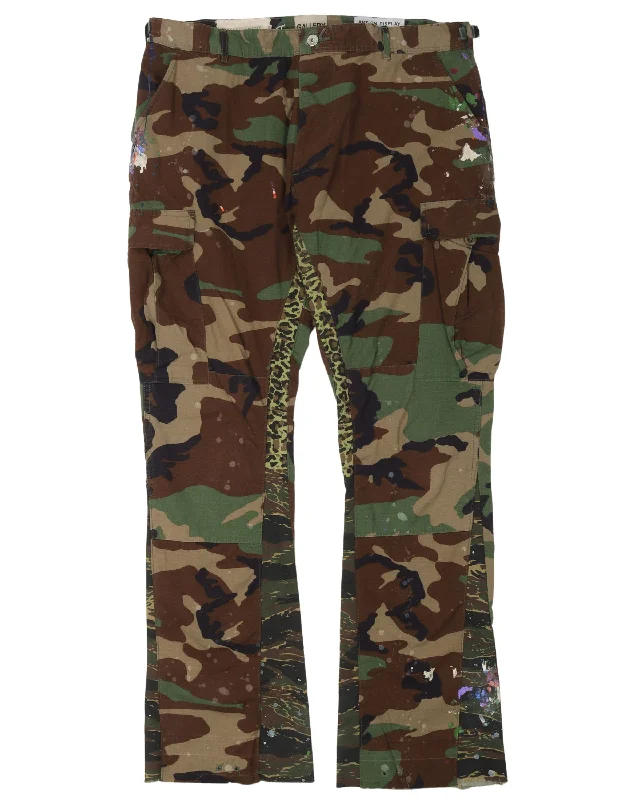 La Flare Camouflage Pants Fashionable Tapered Leg Pants