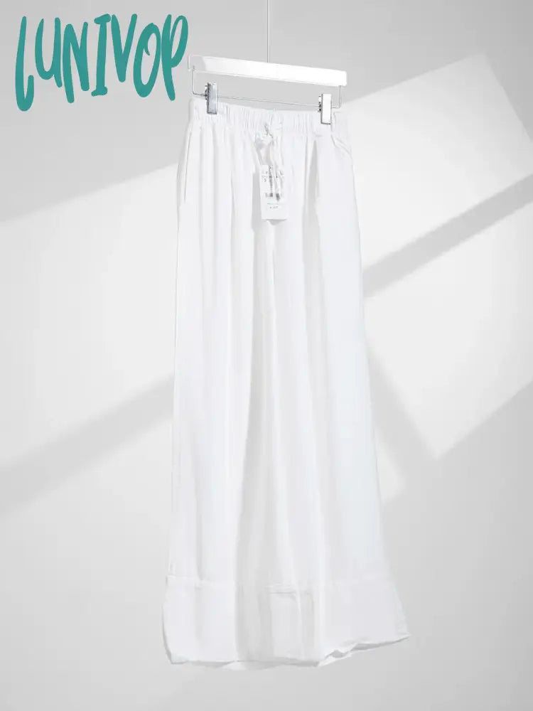 White 02