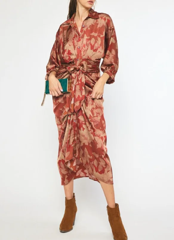 Printed 3/4 Sleeve Button-Down Maxi Dress with Self-Tie Detail at Waist Chic Sleeveless Maxi Dress Printed 3/4 Sleeve Button-Down Maxi Dress with Self-Tie Detail at Waist Chic Sleeveless Maxi Dress