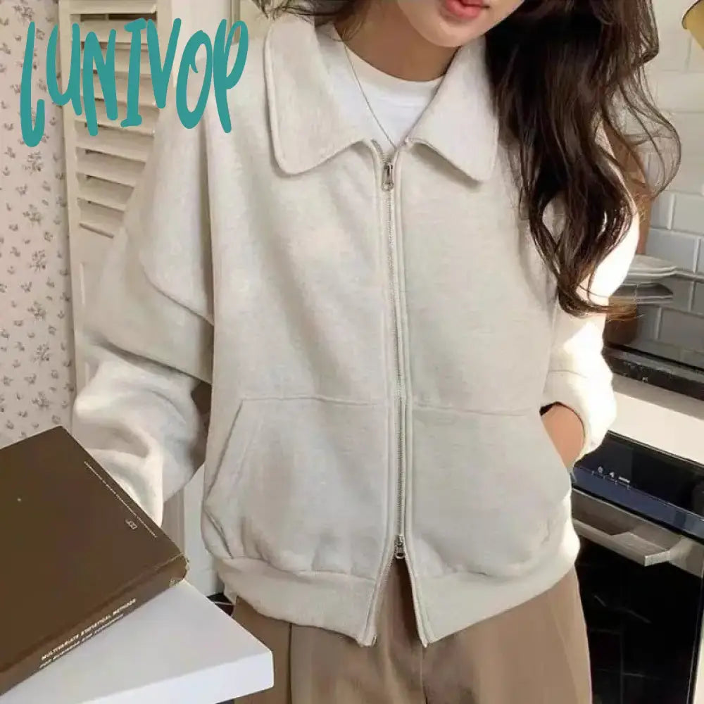 Lunivop Vintage Short Jacket Women Oversized Harajuku Streetwear Zipper Jackets Korean Fashion Aesthetic Autumn Winter Coat Front Pockets Side Pockets Patch Pockets