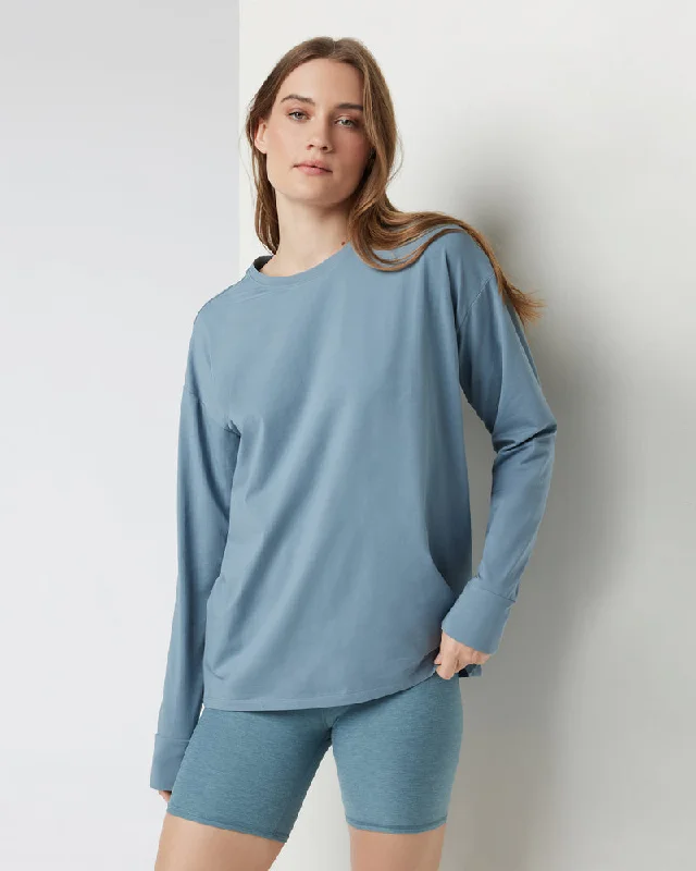 Vuori Long-Sleeve Feather Tee - SMOKE BLUE Modern Contemporary Chic