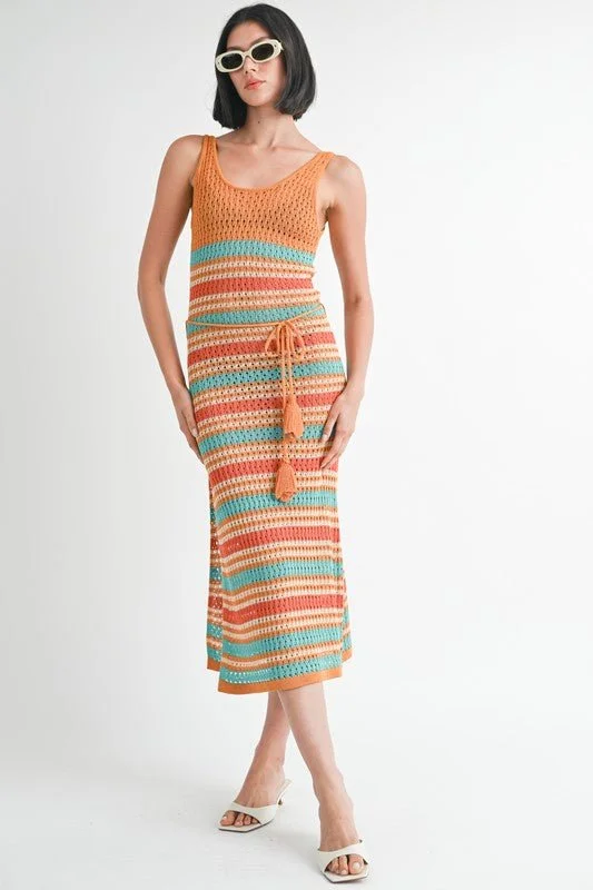 Alyssa Crochet Maxi Dress Fashionable Sleeveless Maxi Dress