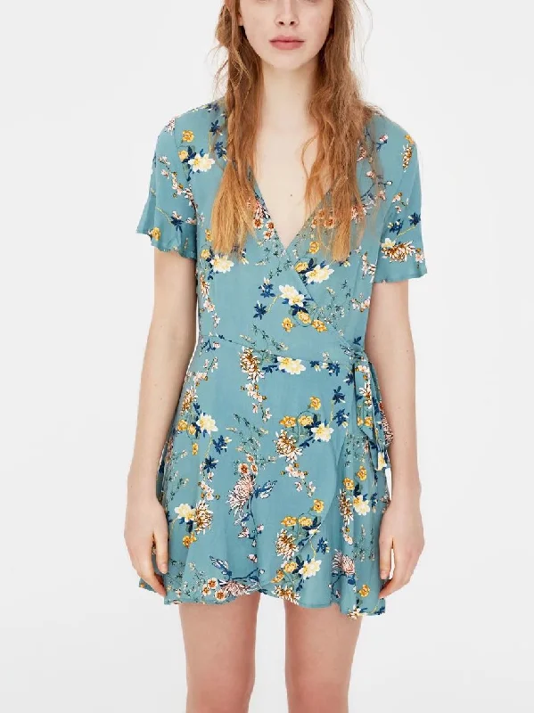 Sweet Lady Floral Print Surplice Mini Dress Fashionable Mini Dress with Frills