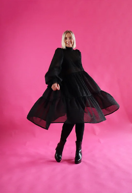Dishy Dress With Bow Collar Glitter Black