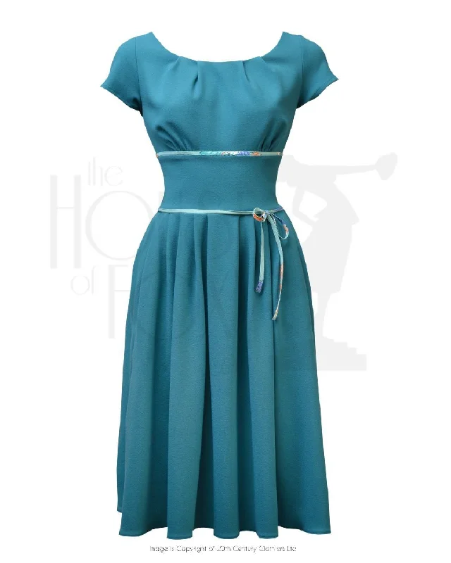 Lucy 60s Dress