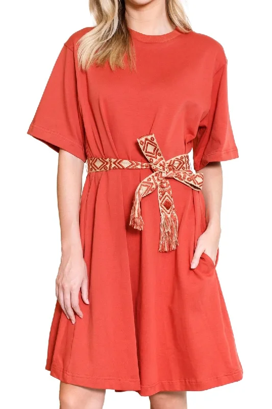 ZAHRA DRESS (Red Clay)